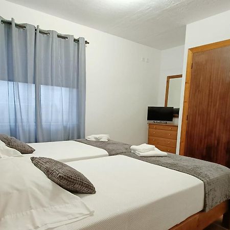 Ocean Front Rooms Орта Екстер'єр фото